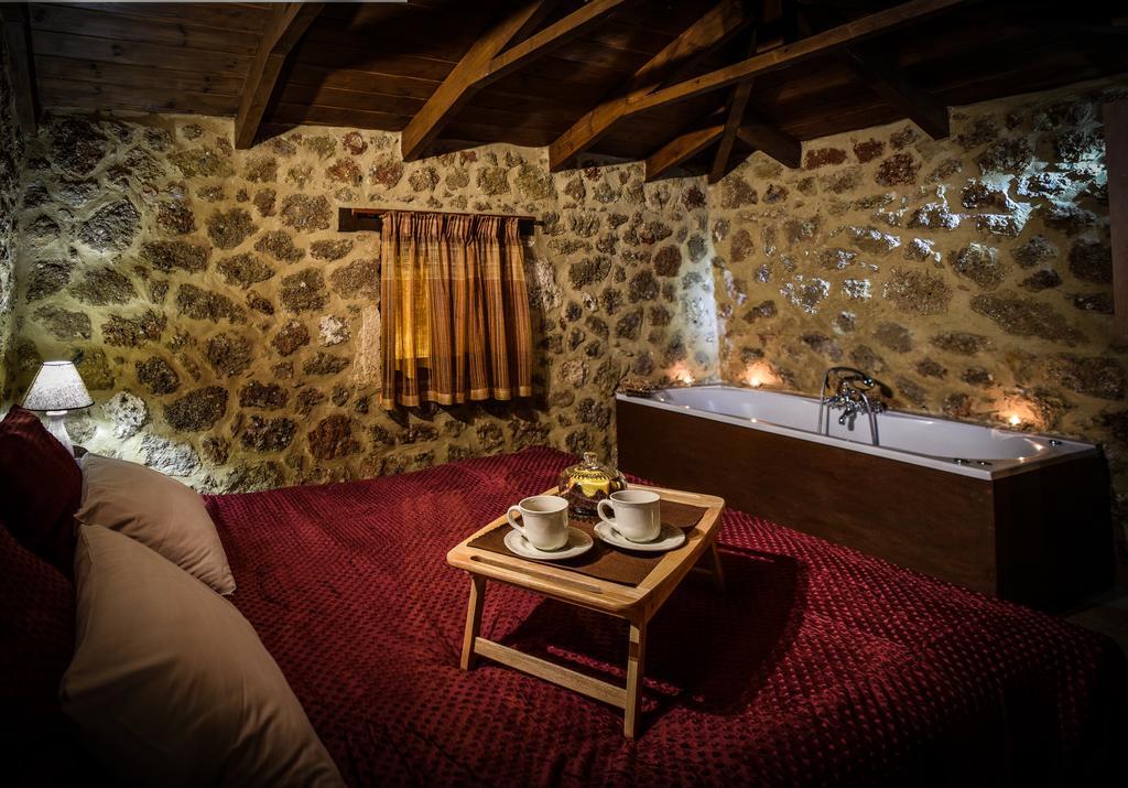 Paliokastro Guesthouse Kato Sinikia Trikalon Phòng bức ảnh